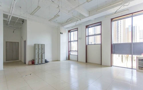 寰太大厦出租实拍图2